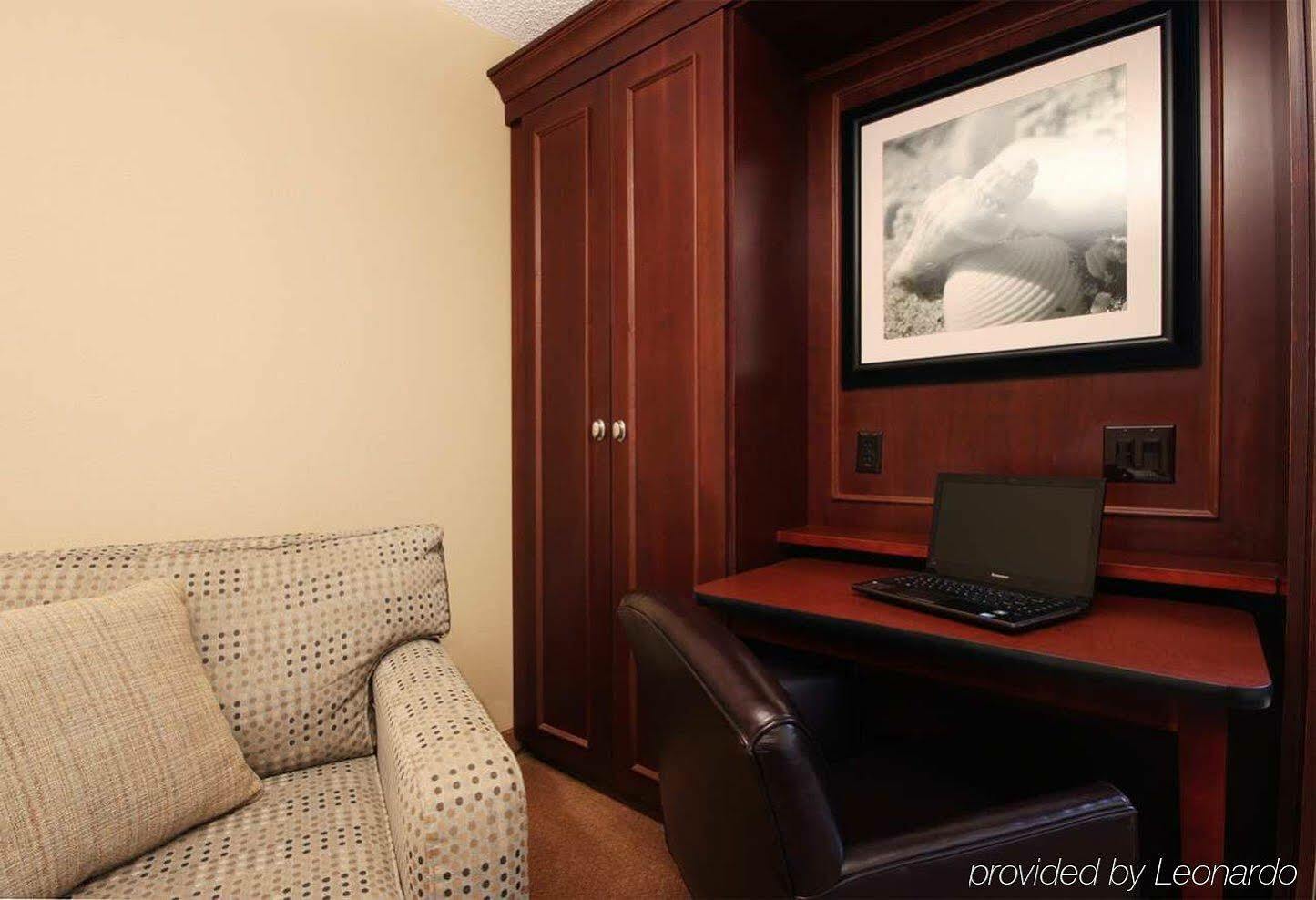 Hampton Inn Ft. Lauderdale-Cypress Creek Fort Lauderdale Exteriör bild